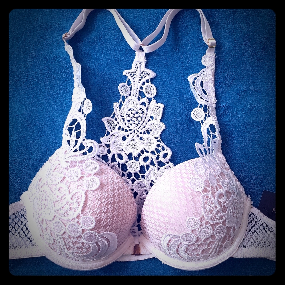 Frederick's of Hollywood Bra NWT